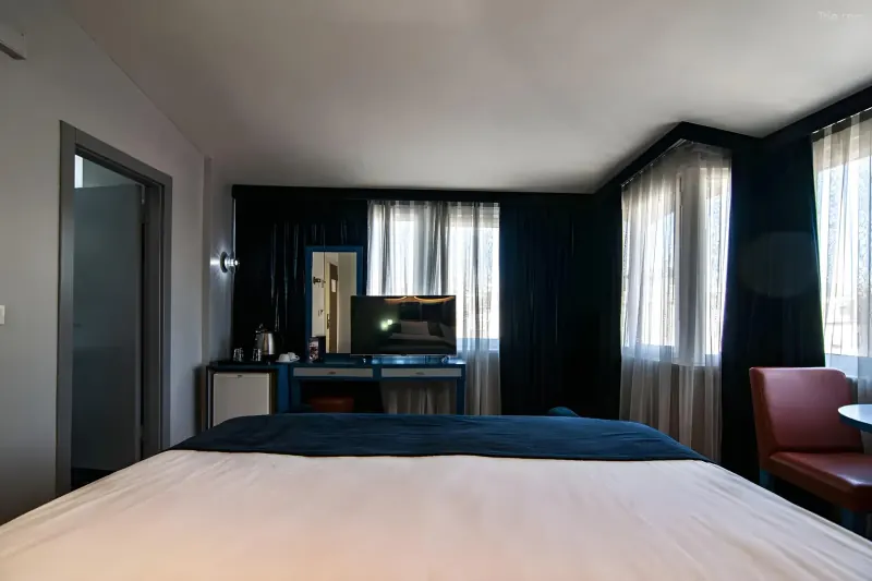 Deluxe Room at Lapis Inn