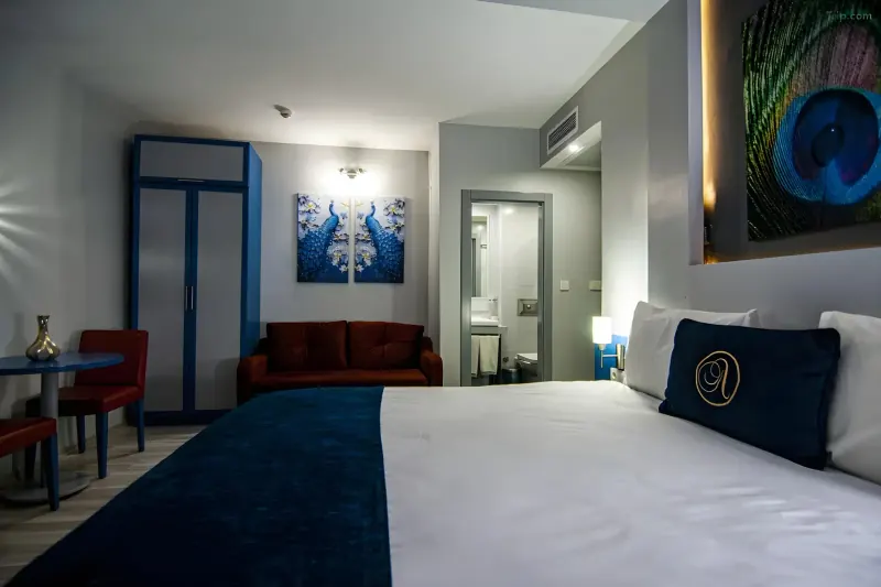 Deluxe Room at Lapis Inn