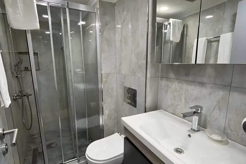 Quad Room at Lapis Inn